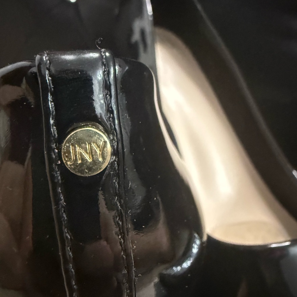 Jones New York Black Patent Leather Heels - Picture 3 of 10